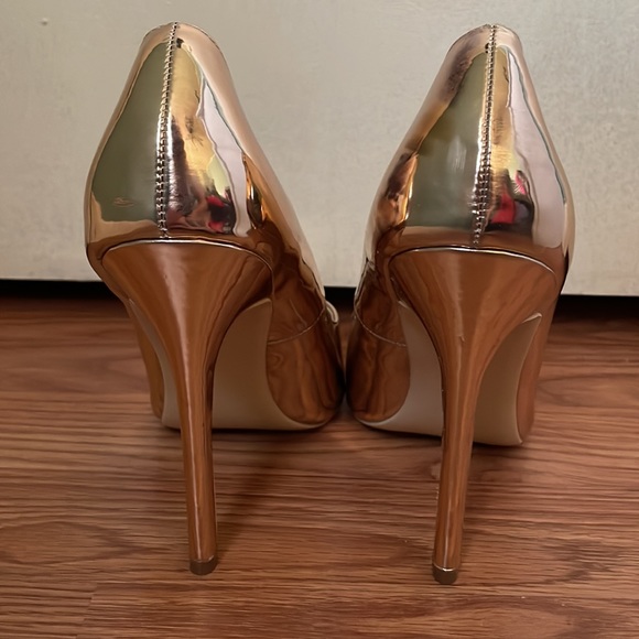 Rose gold 🌹 heels. Cape Robbin. EXCELLENT condition. Size 8. - Picture 3 of 6